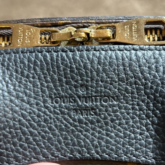 EUC Retiro Louis Vuitton purse, comes with detachable shoulder strap - Picture 3 of 14